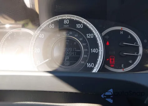 2017 Honda Accord Ex z USA, uszkodzony, nr VIN 1HGCR2F70HA104031